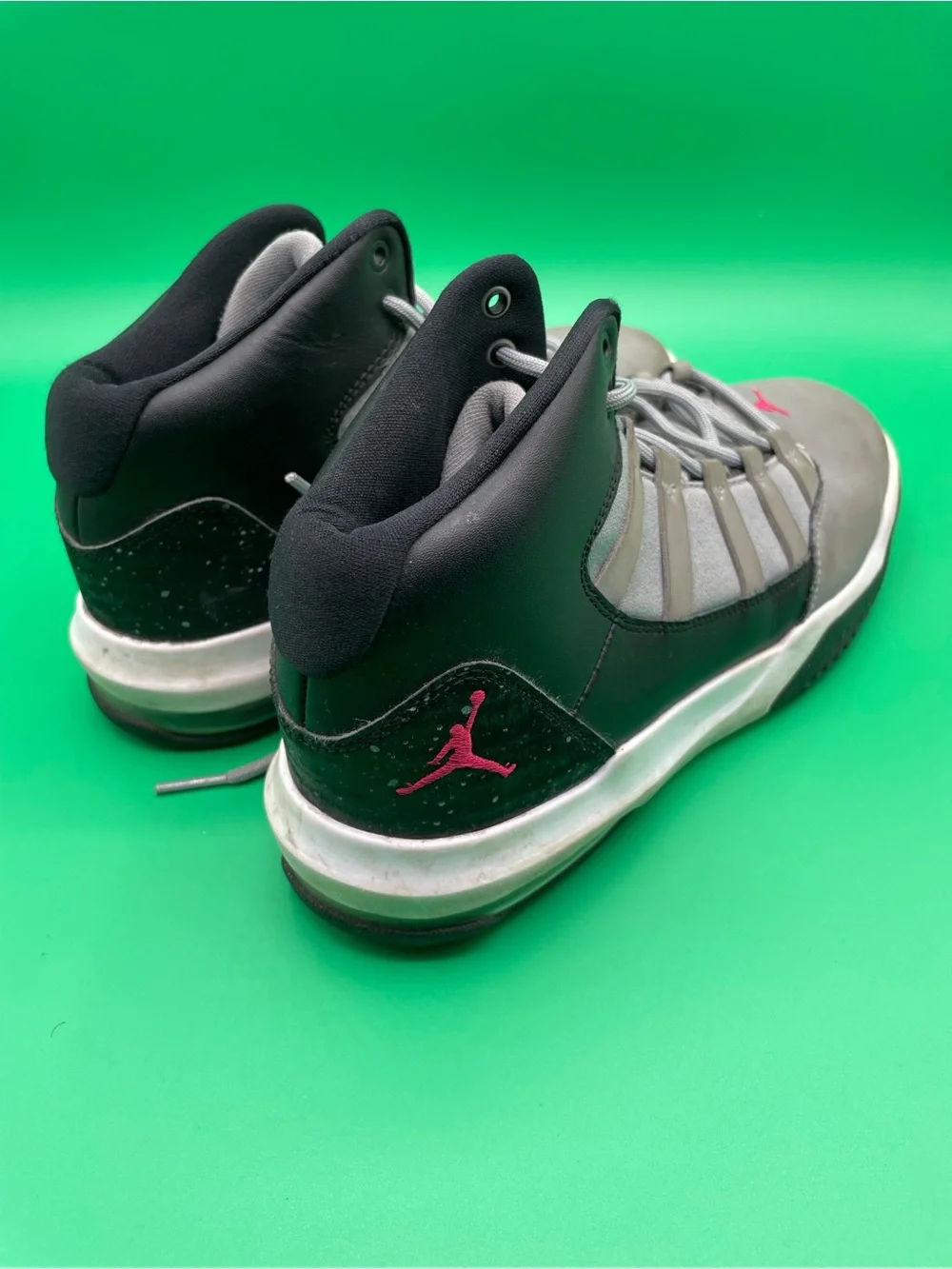 Jordan stylish mid